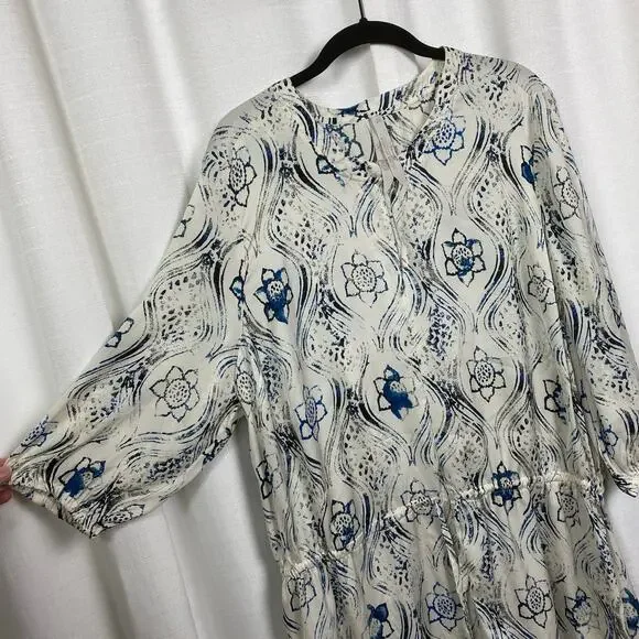 Melissa McCarthy Seven7 White&Blue Floral Tunic Blouse Sz.2X - Picture 9 of 14